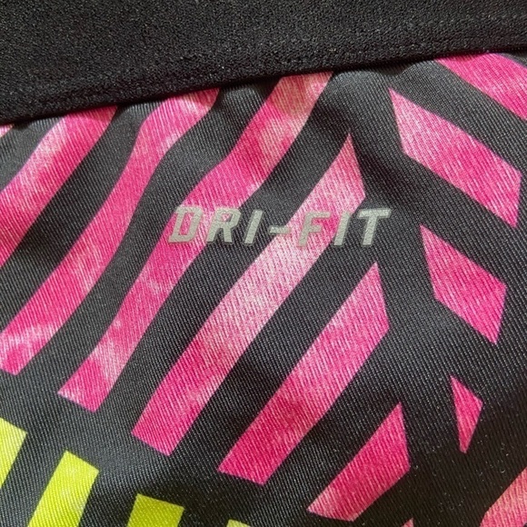 Nike Pro Dri-Fit Pink & Green Geometric Elastic Waist Capri Leggings Size Small - Picture 5 of 7